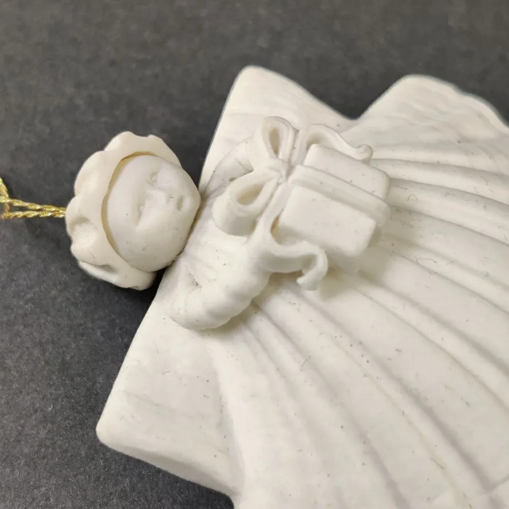 🎅 Margaret Furlong Ornament Vintage 1991 Gift Shell Angel Porcelain Ceramic 3